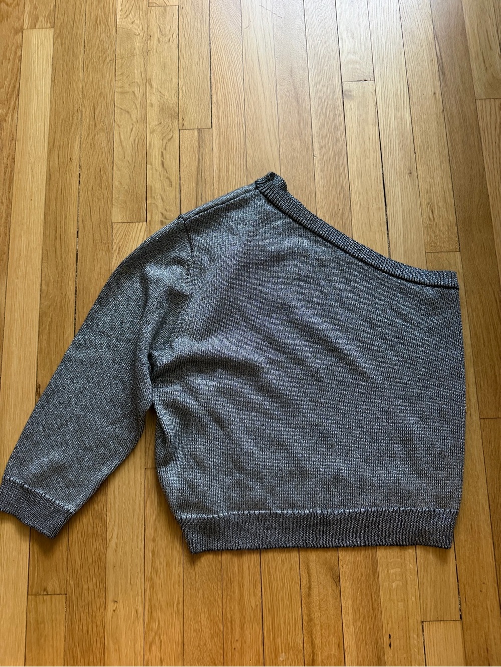 RTA ONE SHOULDER METALLIC TOP SWEATER Medium